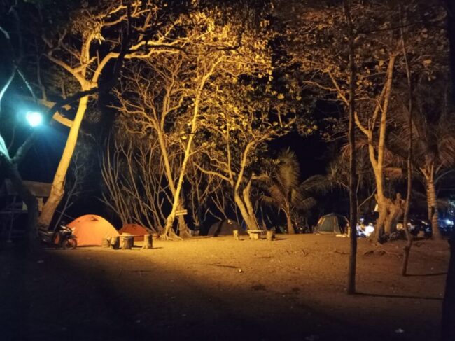 Pantai Wonogoro Malang Selatan, Surga Romantis Menikmati Keindahan Malam